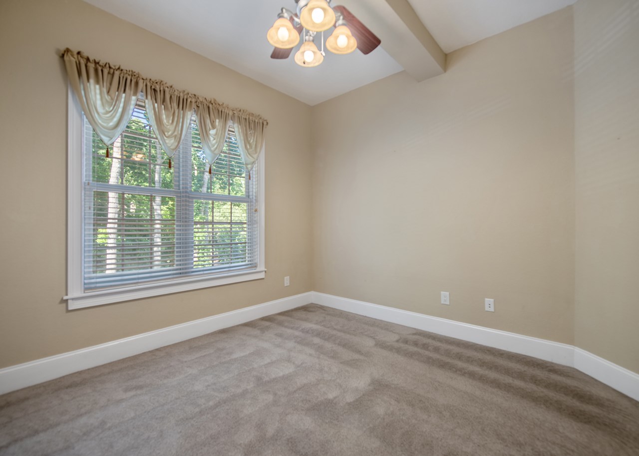 second upstairs bedroom